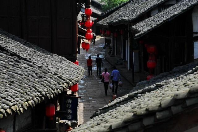 救援大胡子斗士